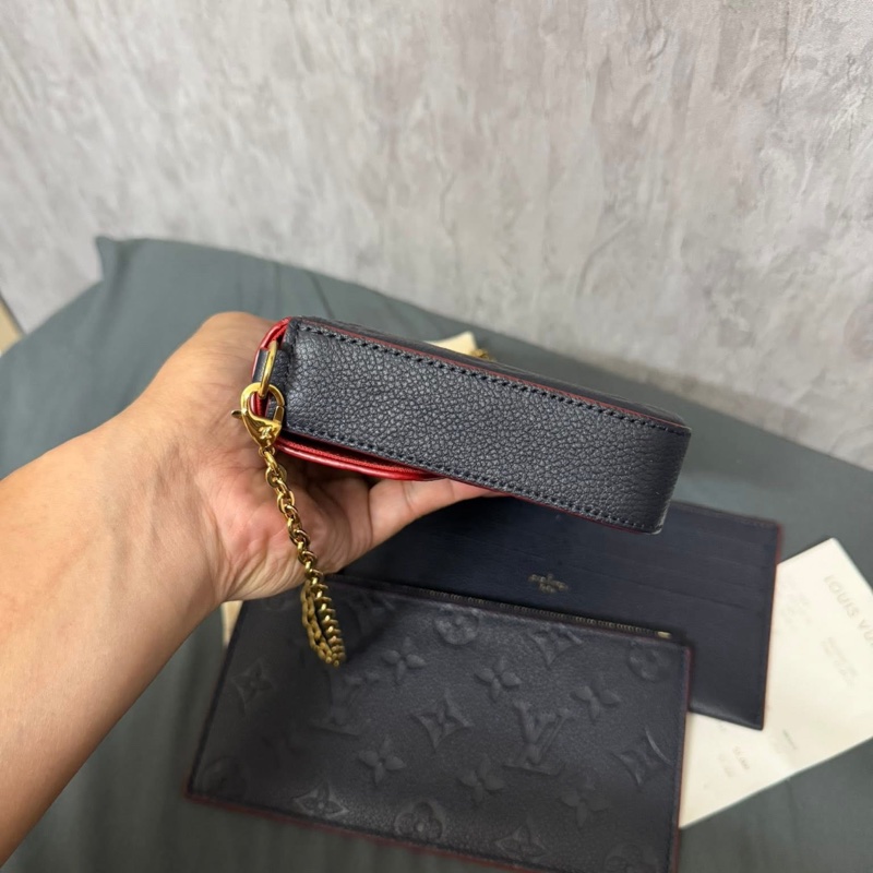 Lv 深藍壓紋三合一鏈條包-4