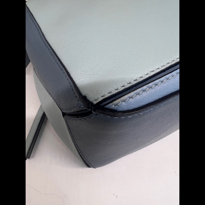 Loewe Puzzle 藍色拼色小號皮革手提肩背包幾何包-14