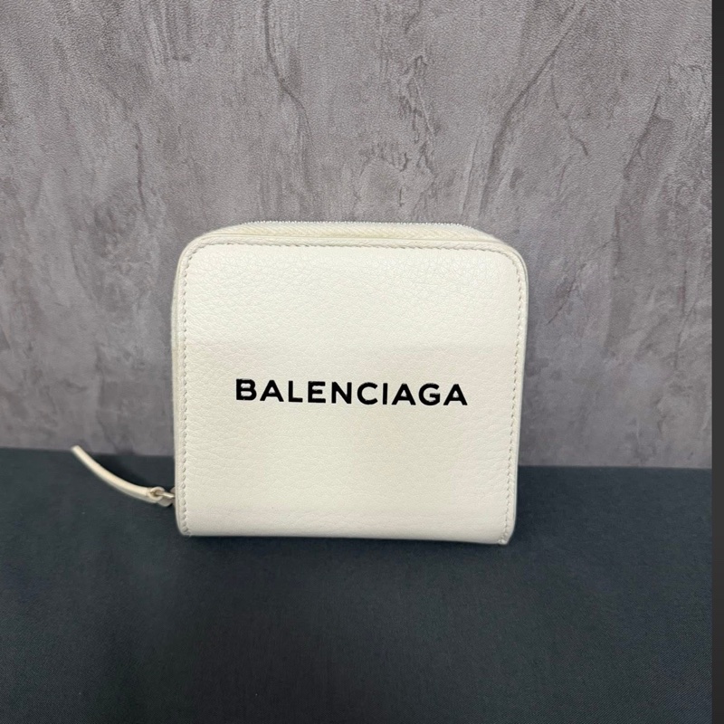 巴黎世家 白色拉鍊零錢卡包-0