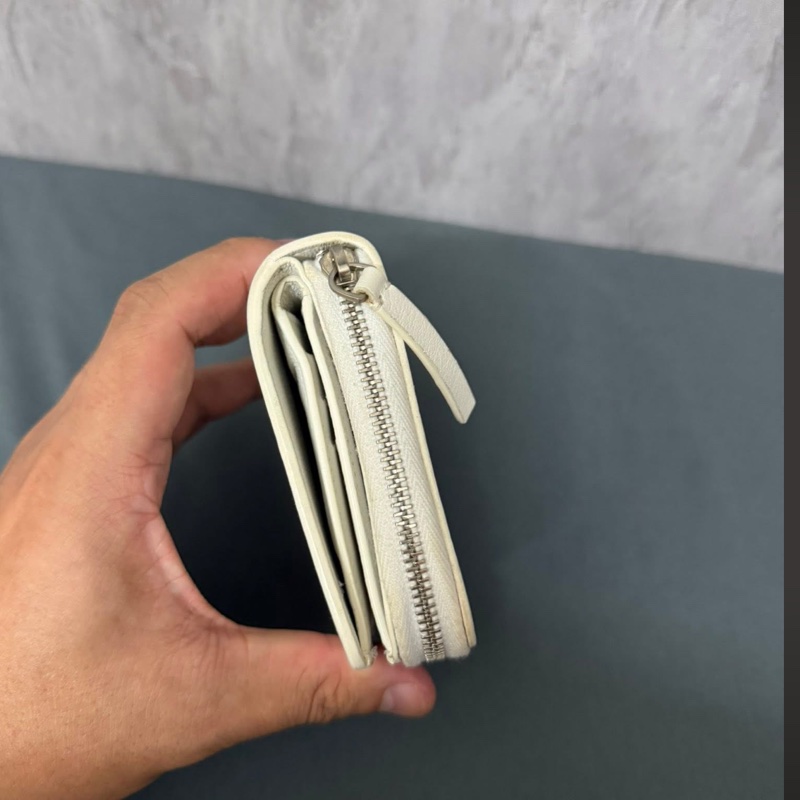巴黎世家 白色拉鍊零錢卡包-2