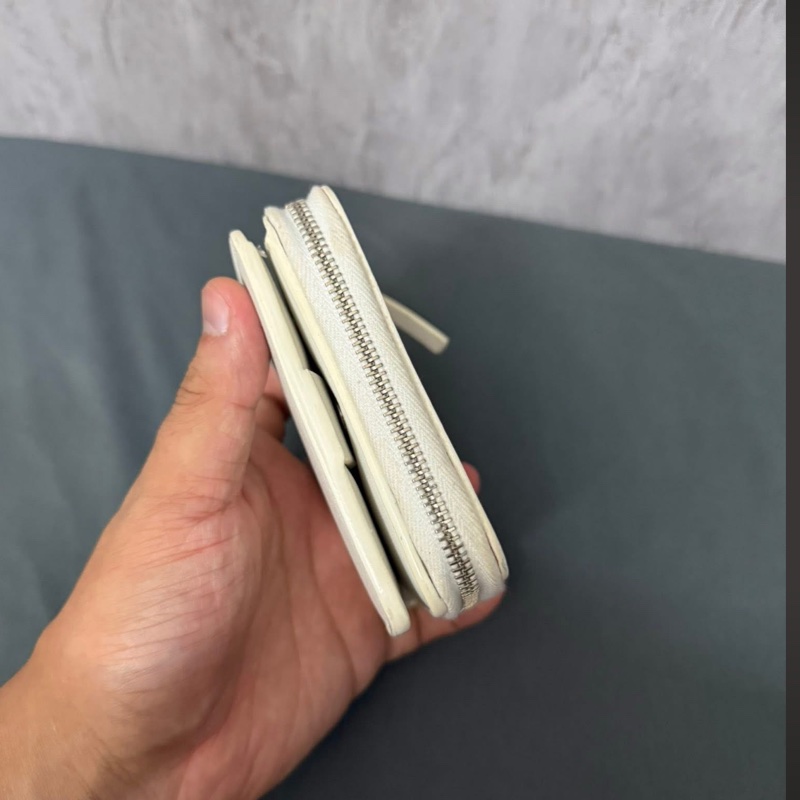 巴黎世家 白色拉鍊零錢卡包-3