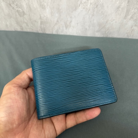 Lv水波紋對開短夾（8卡）