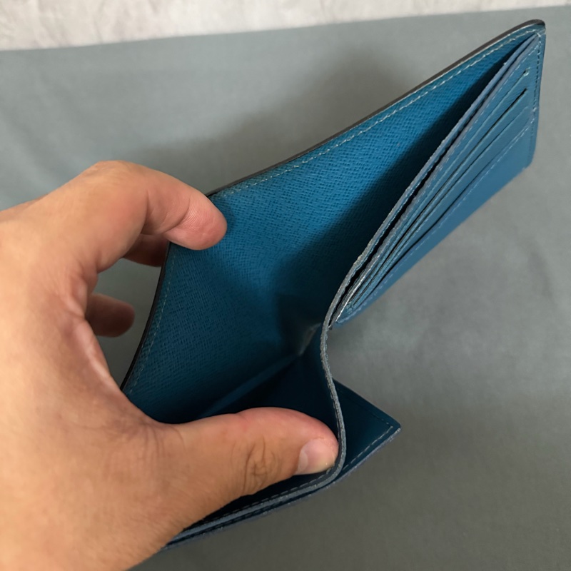 Lv水波紋對開短夾（8卡）-6