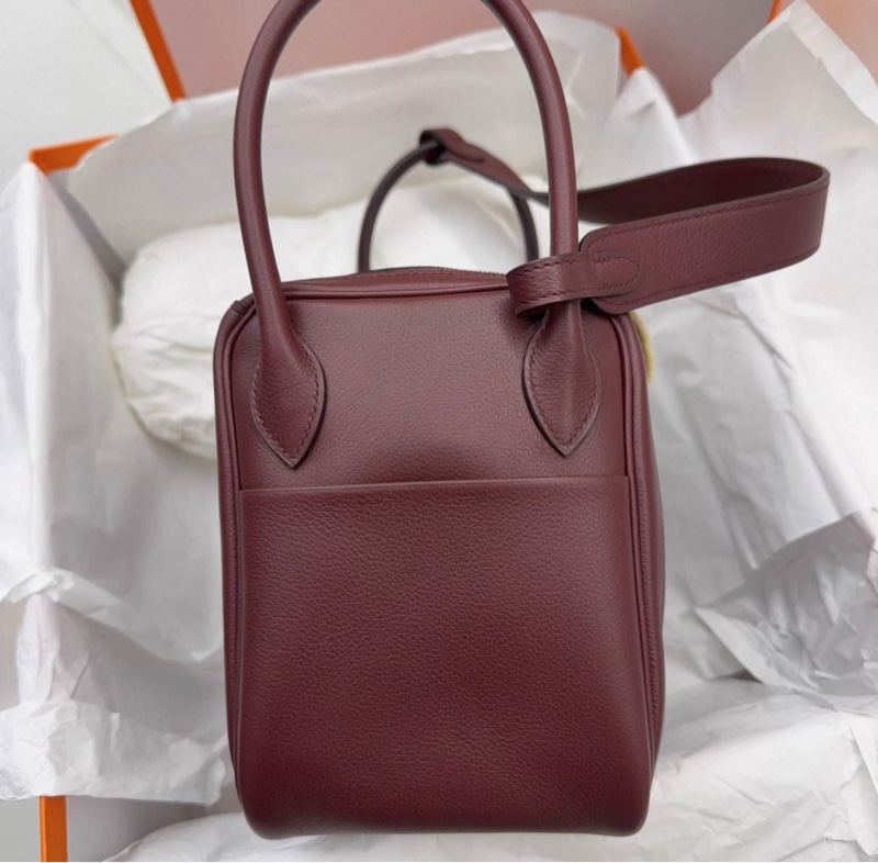 愛馬仕Hermes Lindy 26波爾多酒紅 銀扣 C刻 配件：毛氈 塵袋 雨衣-2