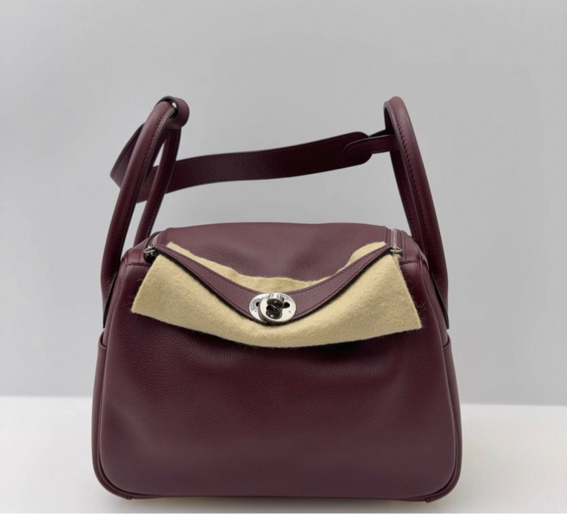 愛馬仕Hermes Lindy 26波爾多酒紅 銀扣 C刻 配件：毛氈 塵袋 雨衣-5