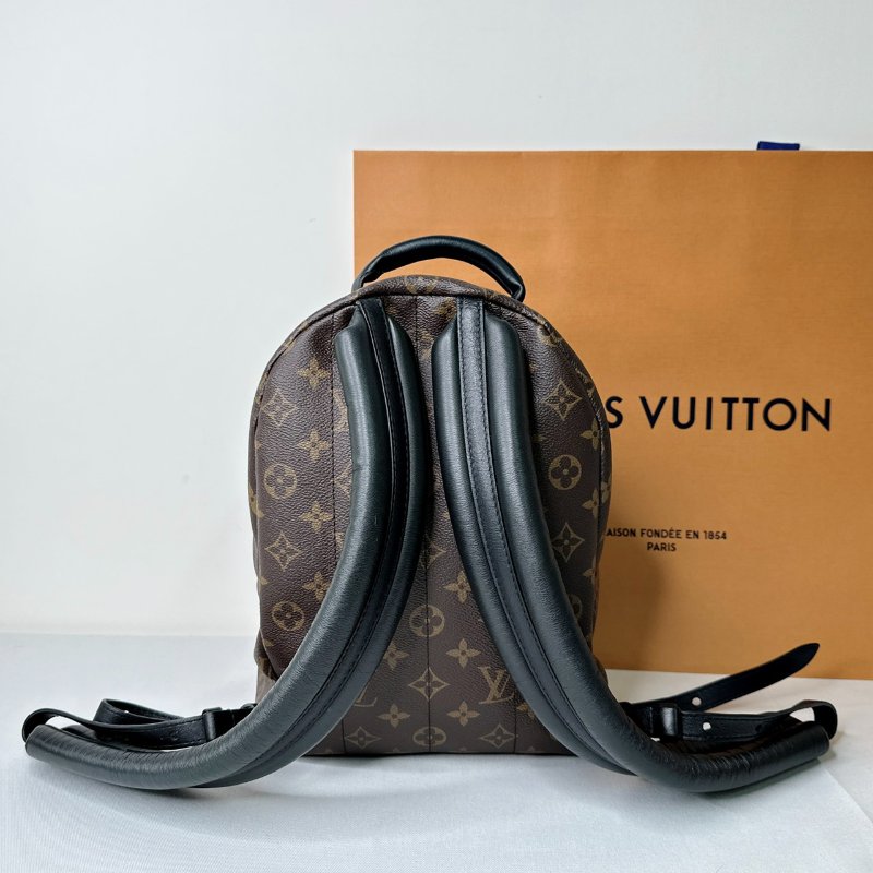 LV Palm Springs小款後背包-1