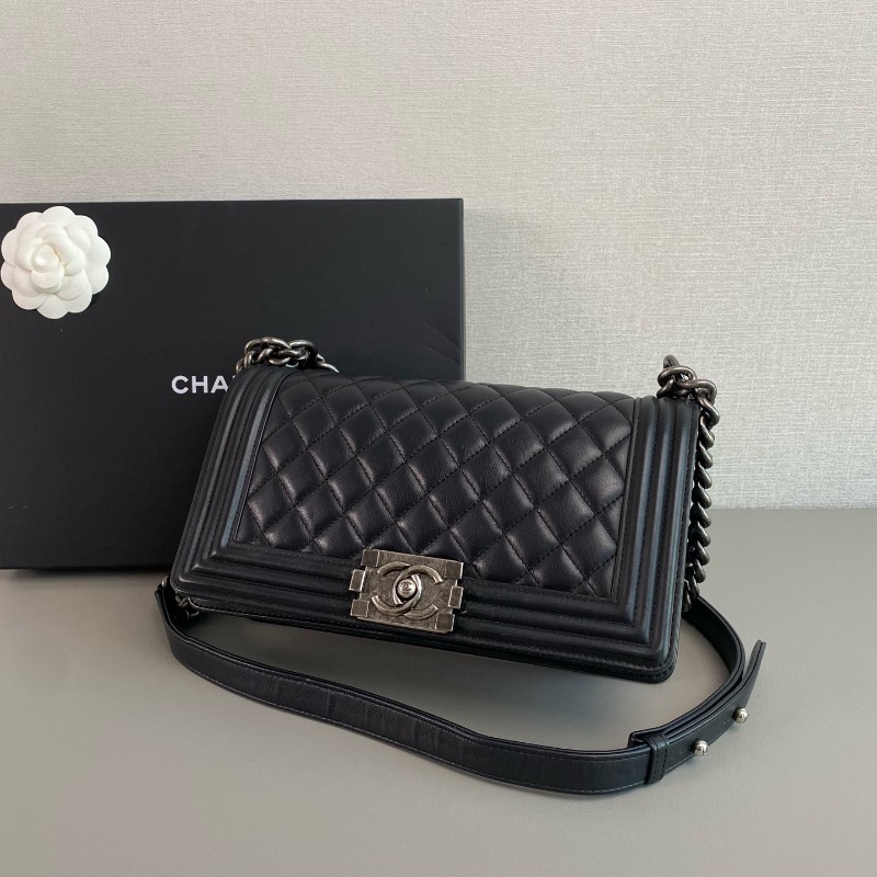 Chanel 黑銀牛皮Leboy中號鏈條包-2