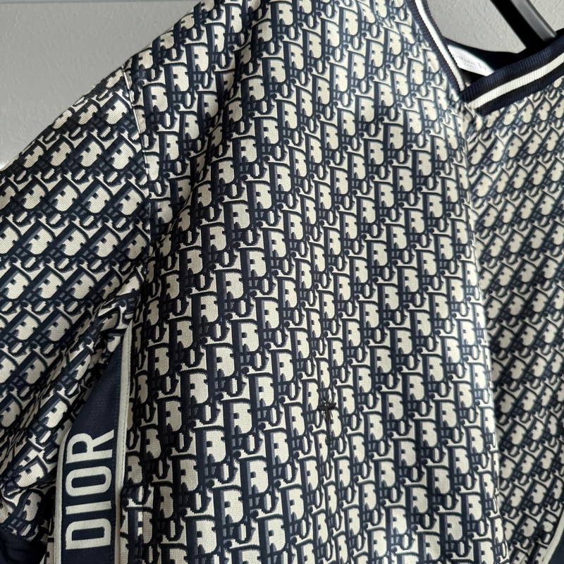 DIor 全新～～ 上衣～～～ 真心可以買 買十萬-4