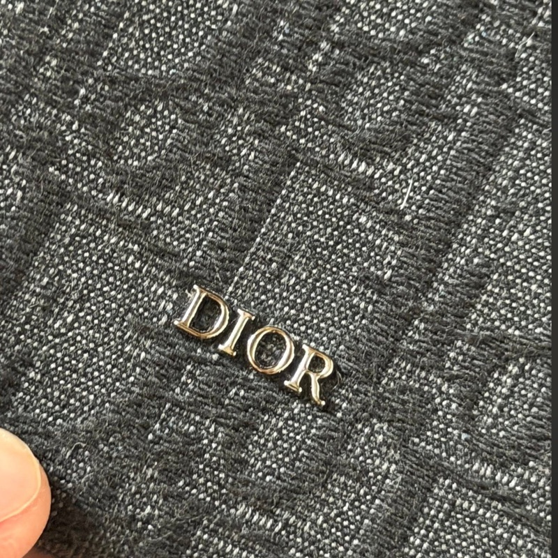 Dior經典黑緹花手機包-8