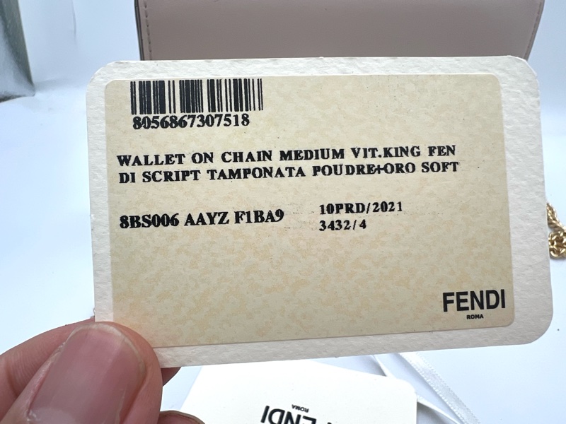 Fendi. 墨蘭迪粉色 可拆，鏈條肩背包長夾-17