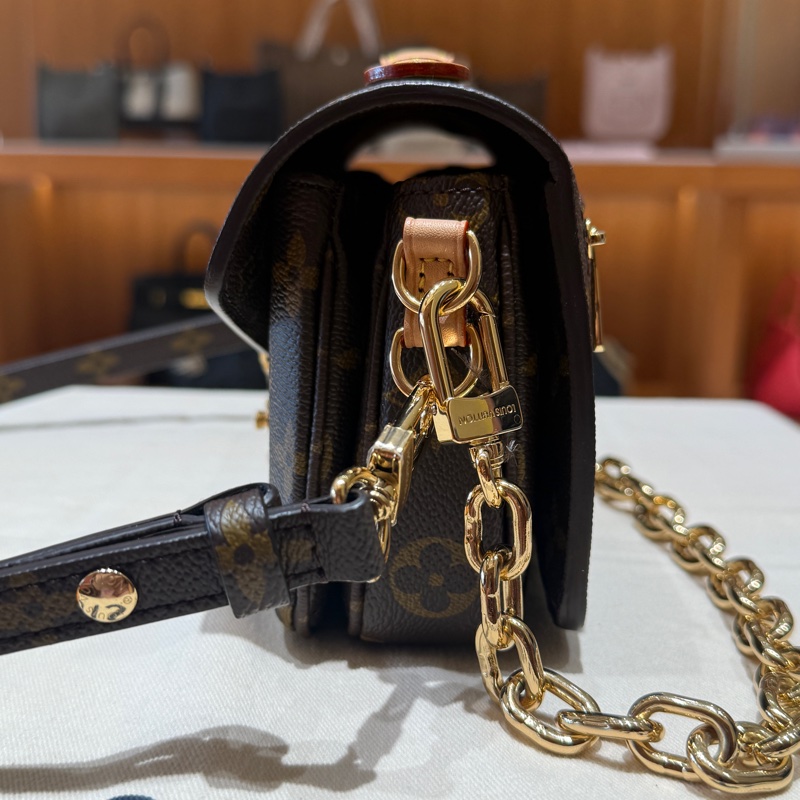 Louis Vuitton Pochette Métis East West手提肩背包-3