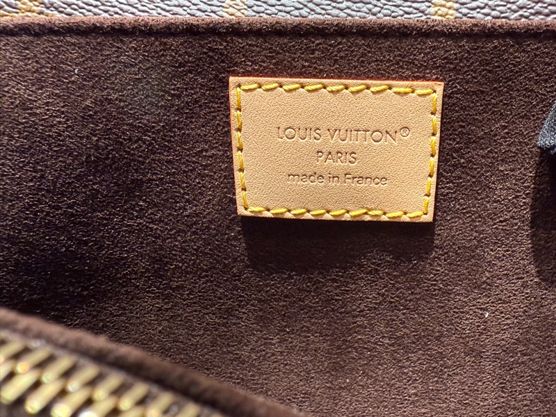 Louis Vuitton Pochette Métis East West手提肩背包-9