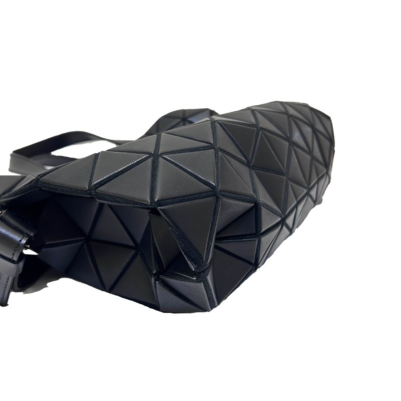 三宅一生黑色幾何BAO BAO拉鍊二用包-4