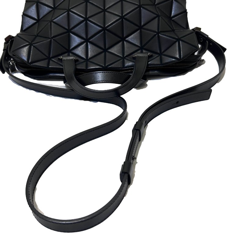 三宅一生黑色幾何BAO BAO拉鍊二用包-7