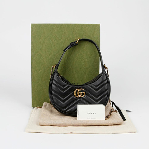 GUCCI 699514 GG Marmont 半月形迷你肩背包