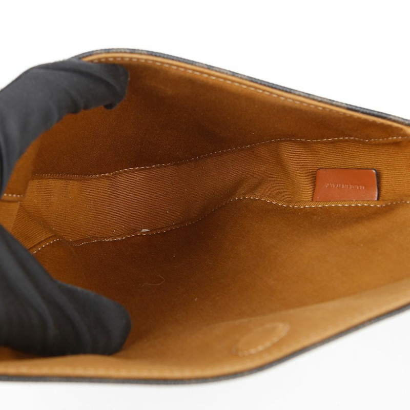 【包稅】CELINE 三角形單肩斜背包 195902BZK-8