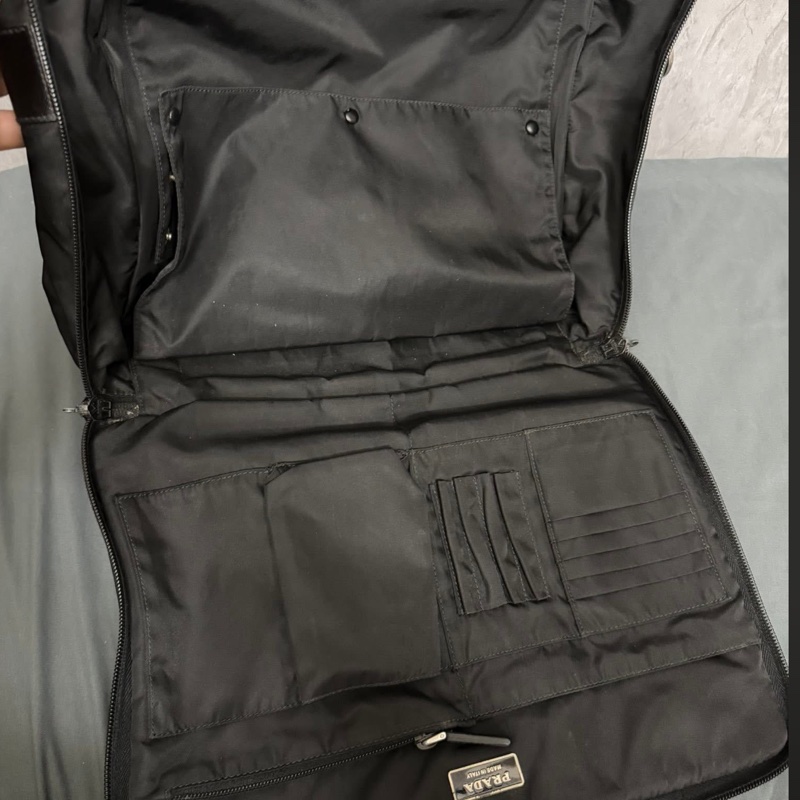 Prada男士黑色尼龍電腦包公事包-11