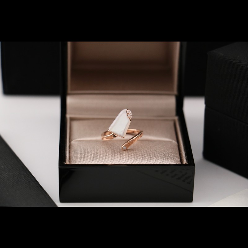 BVLGARI 玫瑰金 白貝母 冰淇淋 戒指 50碼-1