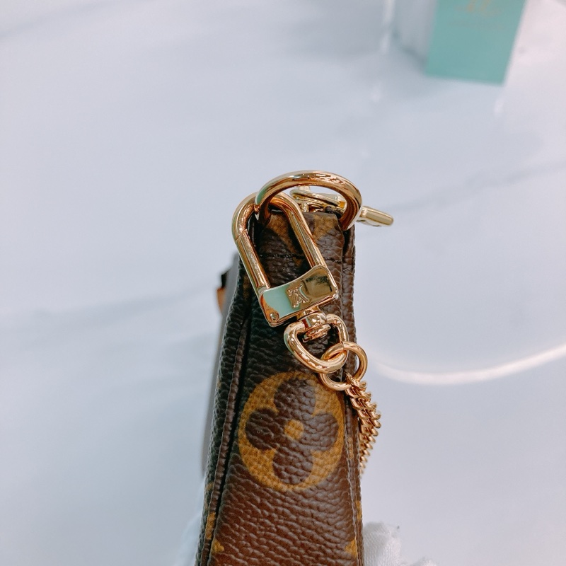 MS0393 LOUIS VUITTON 路易威登經典花紋迷你麻雀包包MINI POCHETTE ACCESSOIRES MONOGRAM CANVAS-19