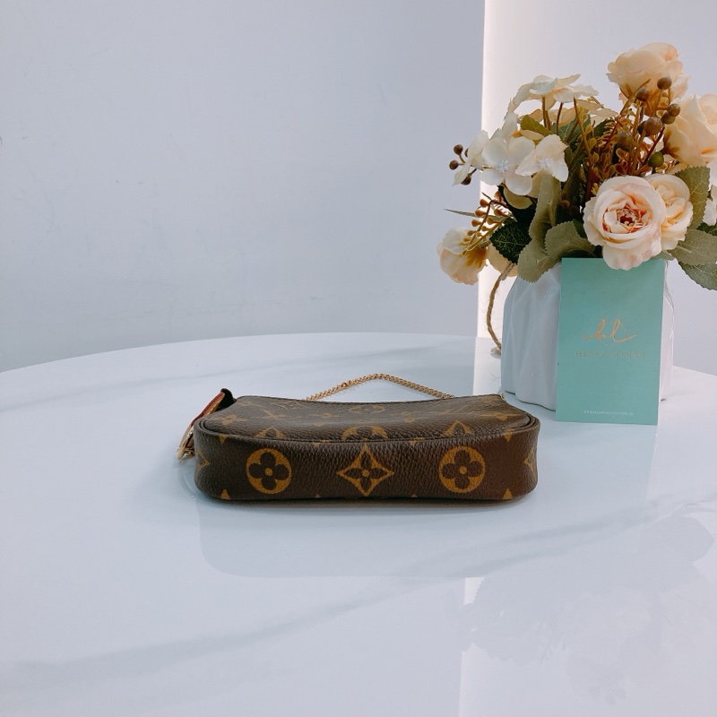 MS0393 LOUIS VUITTON 路易威登經典花紋迷你麻雀包包MINI POCHETTE ACCESSOIRES MONOGRAM CANVAS-25