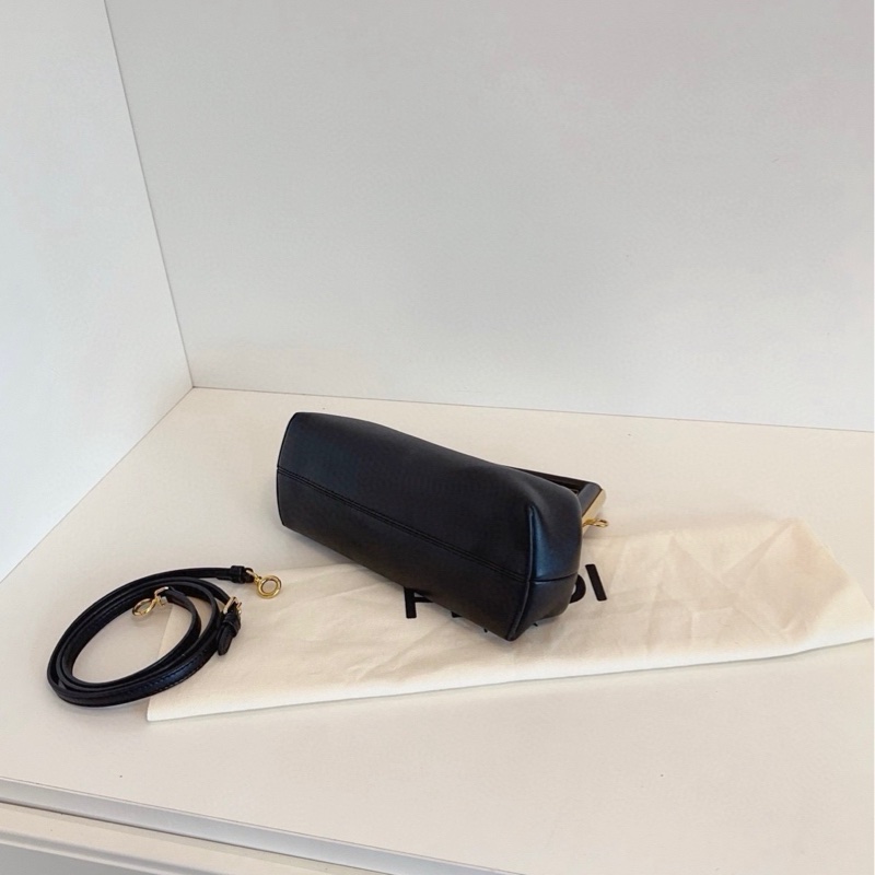 【98新🆕】Fendi 黑金First Bag小號斜挎包-4