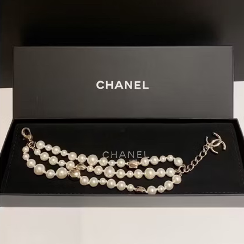 Chanel 珍珠墜飾雙 C Logo手鍊-0