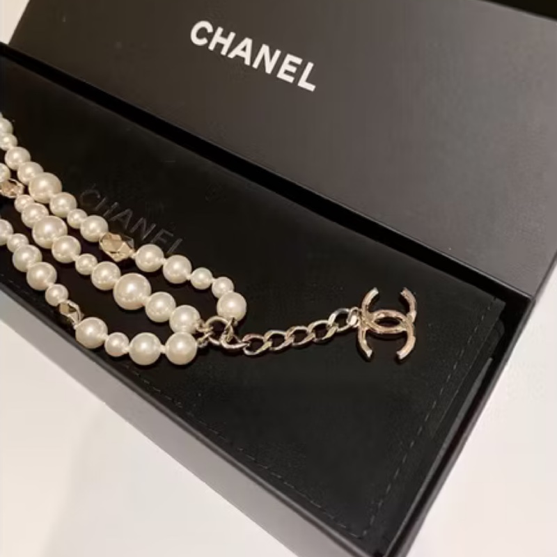 Chanel 珍珠墜飾雙 C Logo手鍊-2