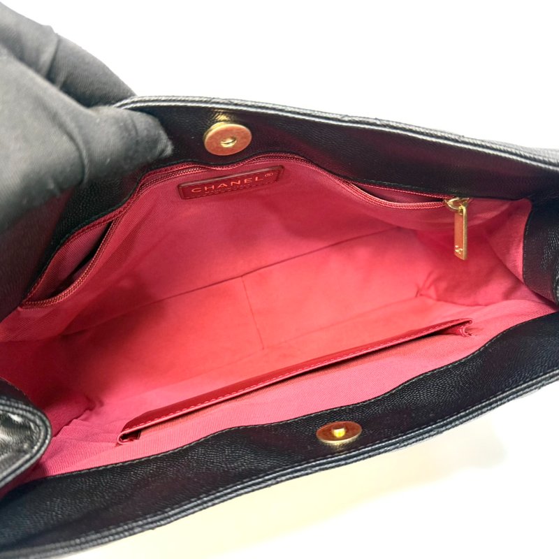 CHANEL黑金粒紋牛皮23P天貓大號HOBO/AS3693-10