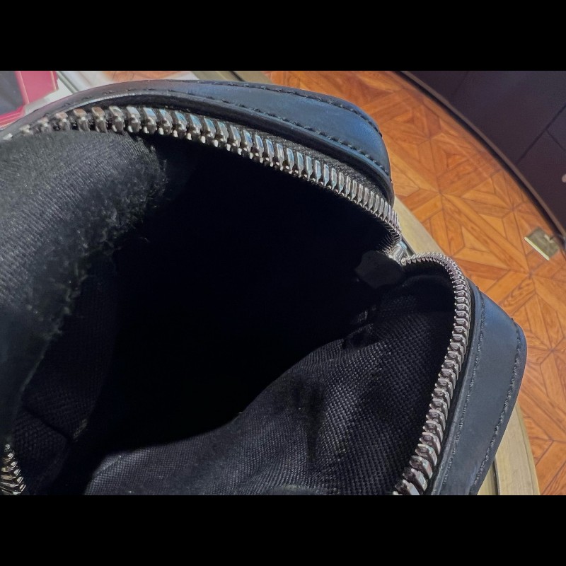 Gucci GG Supreme 老花黑色郵差包-5