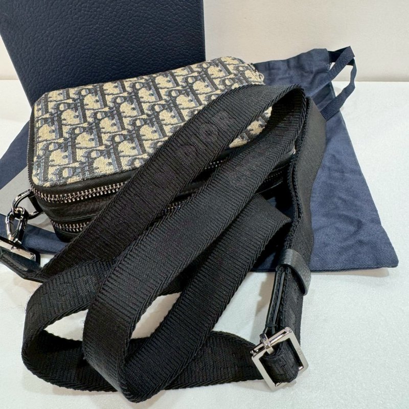 DIOR 相機包/斜背包/側背包 87成新-6