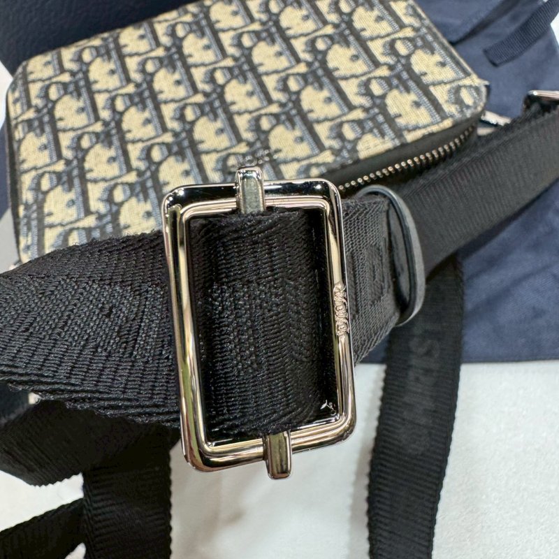 DIOR 相機包/斜背包/側背包 87成新-7
