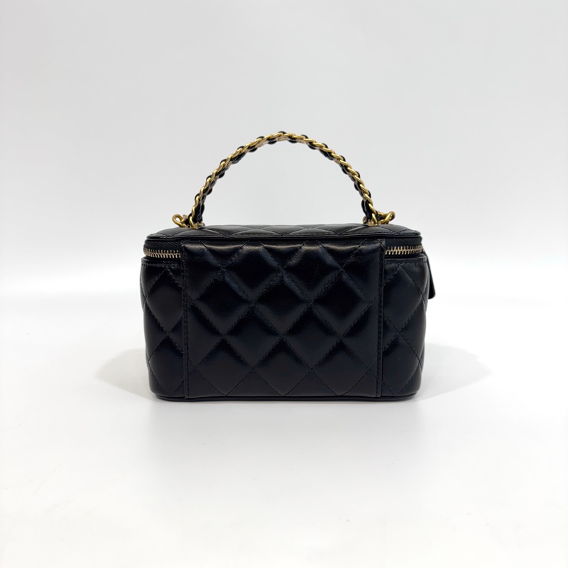 CHANEL黑金小牛皮23P字母手柄長盒子AP3243-3