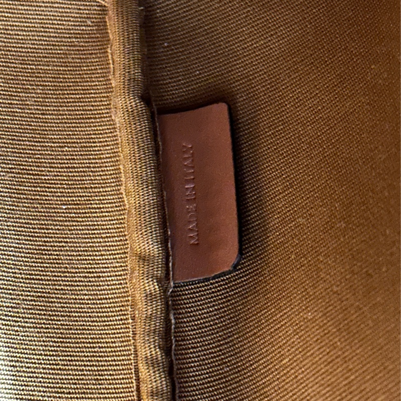 Celine 標誌印花牛皮米棕色斜背包-13