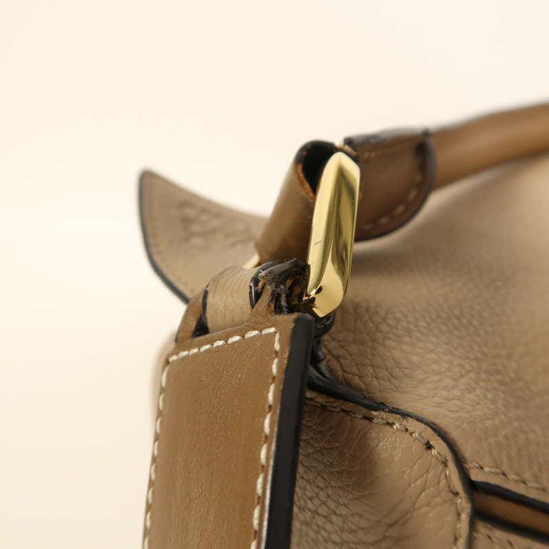 LOEWE 牛皮皮革Puzzle Medium金扣手挽肩背兩用袋-20