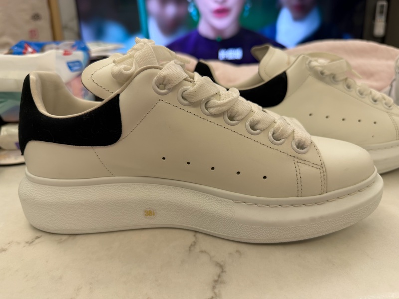 Alexander McQUEEN 麥坤小白鞋-0