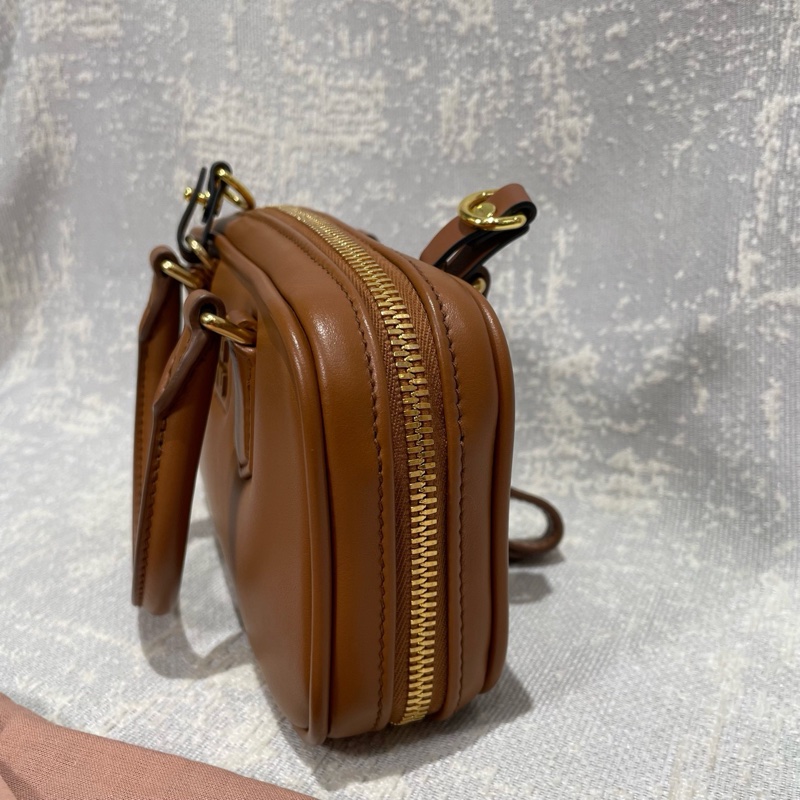 Miu Miu  mini 保齡球包 全新-4