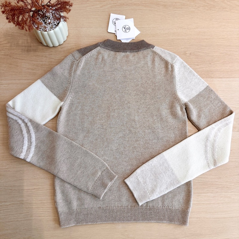 全新帶吊牌 Hermes愛馬仕 100山羊絨套頭針織衫 36碼 巨柔軟親膚 保暖性超贊 繮轡圖案-2