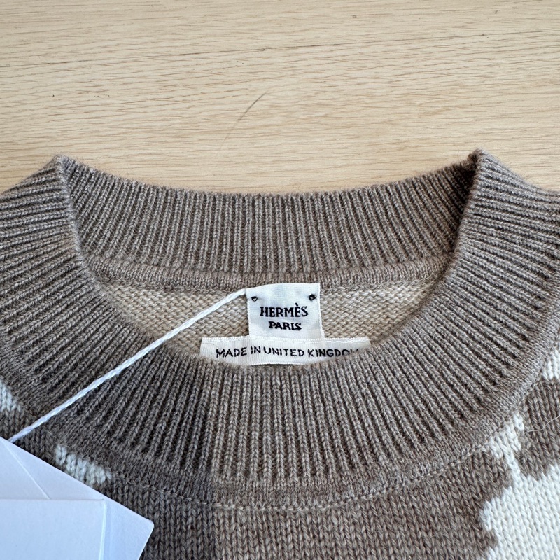全新帶吊牌 Hermes愛馬仕 100山羊絨套頭針織衫 36碼 巨柔軟親膚 保暖性超贊 繮轡圖案-4