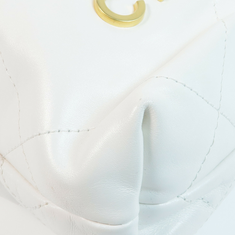 CHANEL 牛皮皮革22 Mini Handbag金扣手挽肩背兩用袋-9