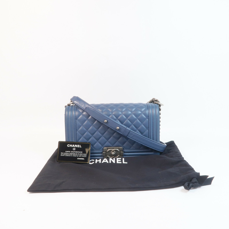 CHANEL 羊皮皮革Boy 25銀扣鏈帶肩背袋-9