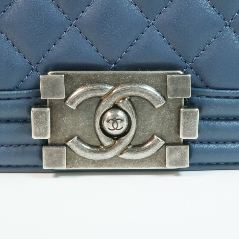 CHANEL 羊皮皮革Boy 25銀扣鏈帶肩背袋-10