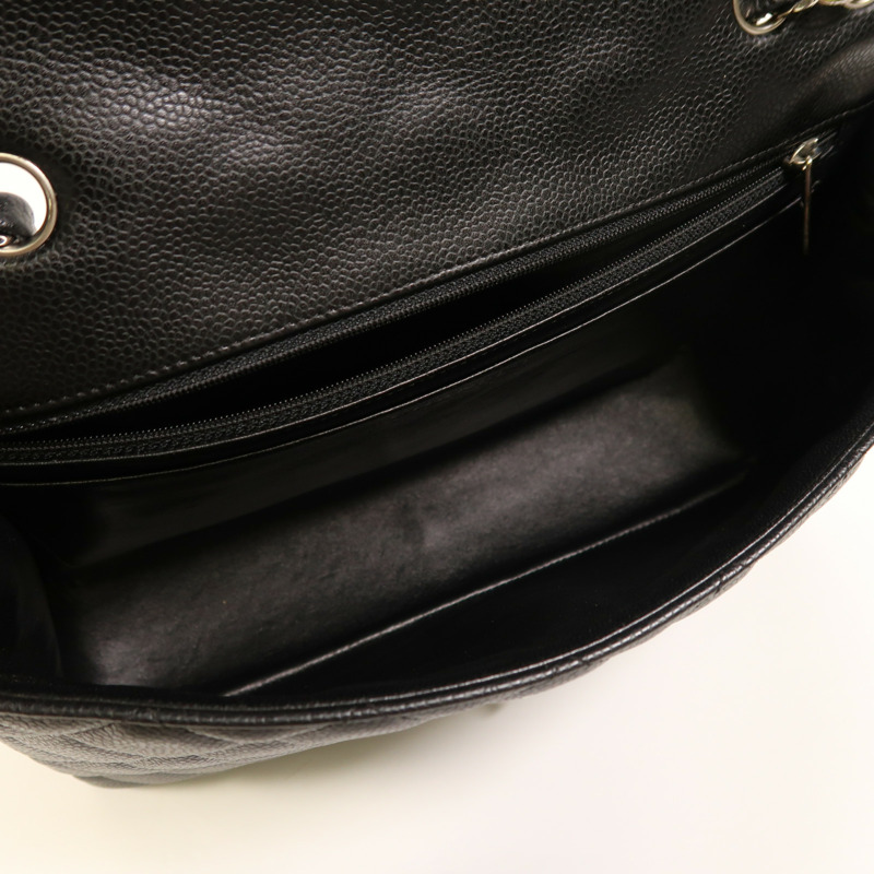 CHANEL 牛皮皮革Large Classic銀扣鏈帶肩背袋-11