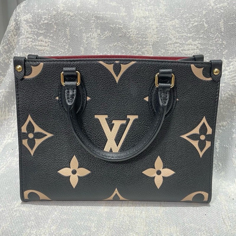 LV onthego 小號托特包-1