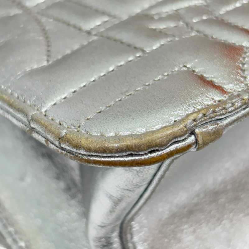 銀色 牛革 Gancini 肩背包【Salvatore Ferragamo 菲拉格慕】-16