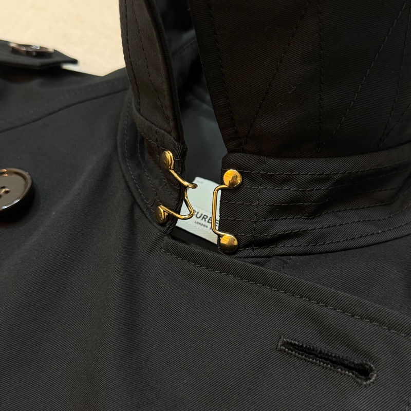 BURBERRY英國黑色條紋裝飾風衣UK4-8