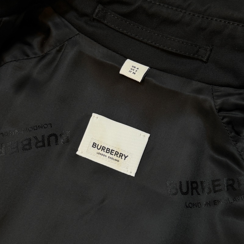 BURBERRY英國黑色條紋裝飾風衣UK4-15