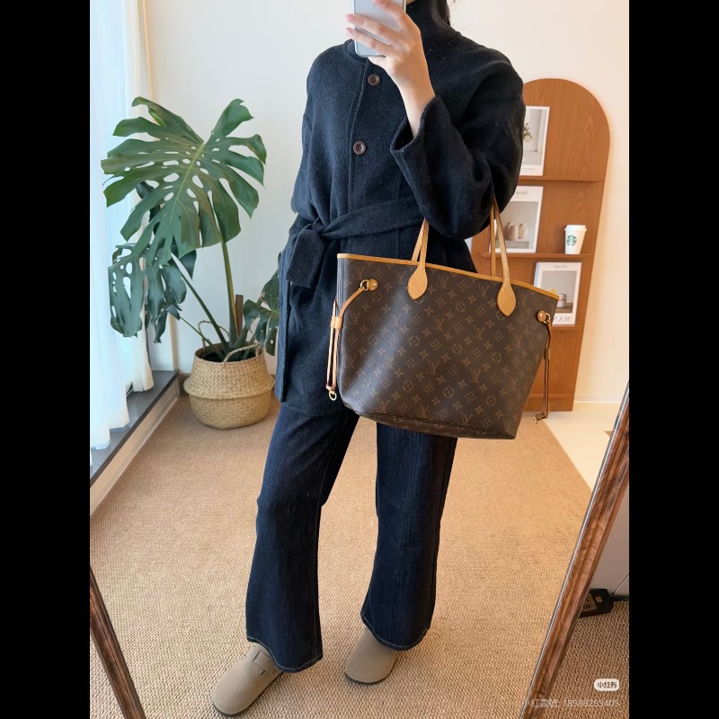 莉亞精品♡LV 老花Neverfull 九新美包-1