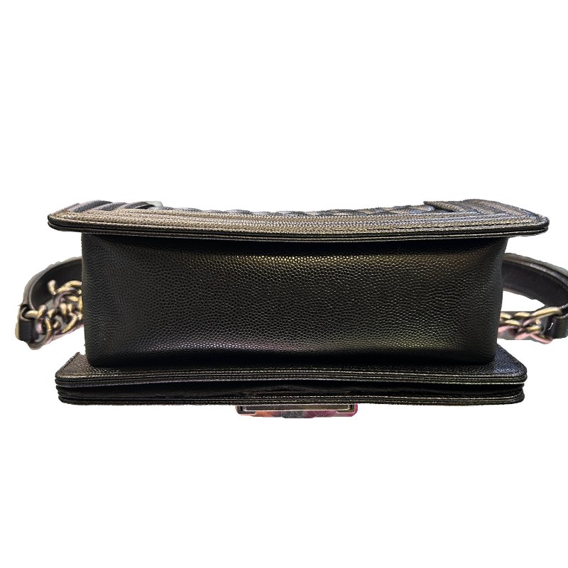 CHANEL黑色荔枝皮銀扣BOY兩用包-2