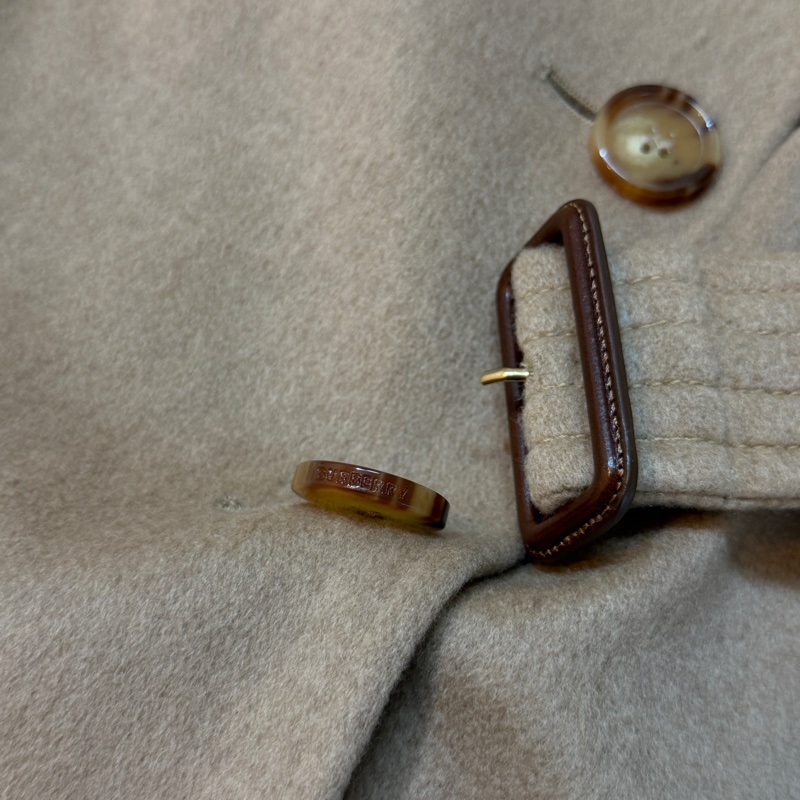 BURBERRY英國燕麥色羊絨大衣UK4-7
