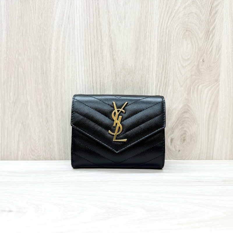 YSL黑金粒紋牛皮三折短夾403943-0
